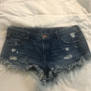BDG booty shorts